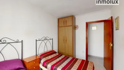 Apartment on Calle de Aaiún photo 18