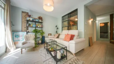Apartment on Calle de Granada, No. > photo 3