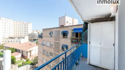 Apartment on Calle de Aaiún photo 5