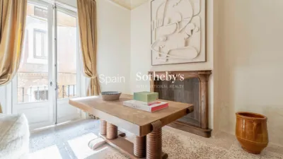 Apartment on Calle Corredera Baja de San Pablo photo 2