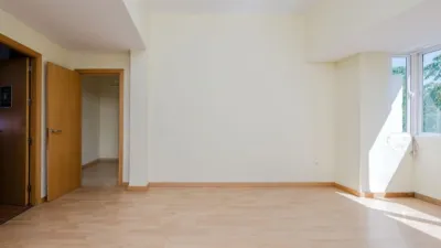 Apartment on Avenida de Cádiz, nº > photo 3