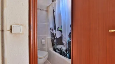 Apartment on Carrer de Marià Aguiló, nº > photo 24