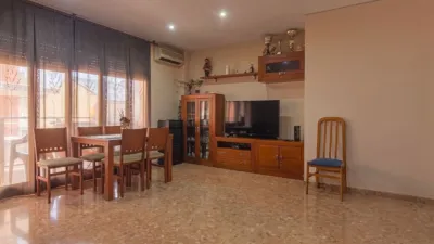 Apartment on Carrer Franc Ribalta, No. photo 2