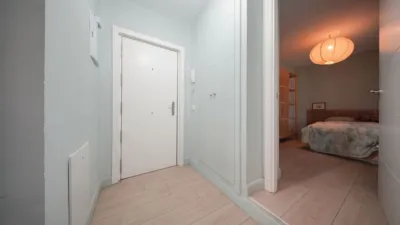 Apartment on Calle de Granada, No. > photo 17