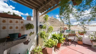 Single-family home on Carrer del Biar, no. > photo 3