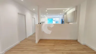 Piso en Avda. de Oza photo 6