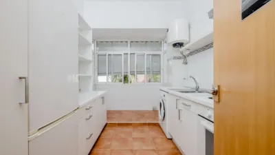 Apartment on Avenida de Cádiz, nº > photo 4