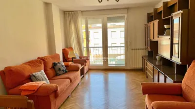 Apartment on Vicente Aleixandre Street photo 12