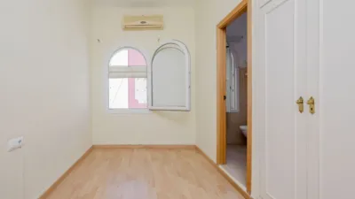Apartment on Avenida de Cádiz, nº > photo 18