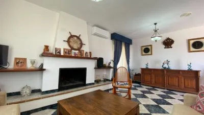 Chalet on Calle Traiña, No. 1 photo 18