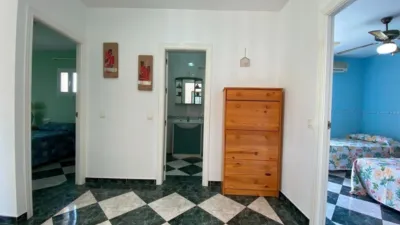 Chalet on Calle Traiña, No. 1 photo 26