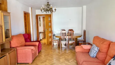 Apartment on Vicente Aleixandre Street photo 17