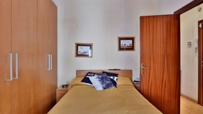Apartment on Carrer de Marià Aguiló, nº > photo 10