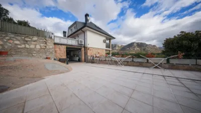 Single-family home on Calle de El Ejido, No. > photo 43