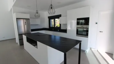 Chalet in La Plana photo 28