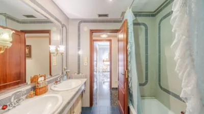 Apartment on Avinguda Joan Carles I, No. photo 18