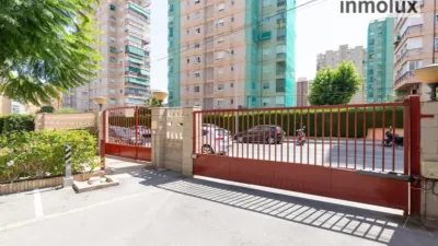 Flat on Calle de Palas Atenea photo 23