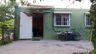 Property on the outskirts photo 3