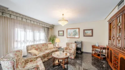 Apartment on Avinguda Joan Carles I, No. photo 2