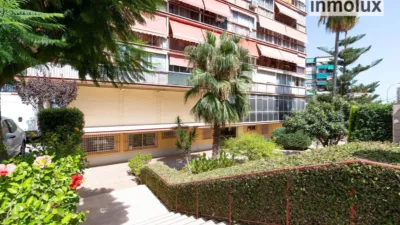 Flat on Calle de Palas Atenea photo 24