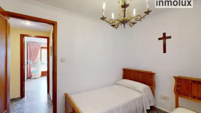 Flat on Calle de Palas Atenea photo 16