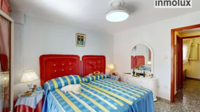 Flat on Calle de Palas Atenea photo 14