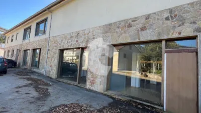 Local comercial en venta en Calle Eirexe, Número 22 - Vista 2
