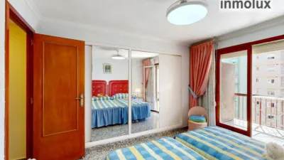 Flat on Calle de Palas Atenea photo 13