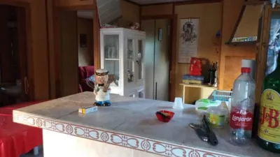 Property on the outskirts photo 6