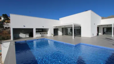 Chalet in La Plana photo 12