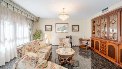 Apartment on Avinguda Joan Carles I, No. photo 3