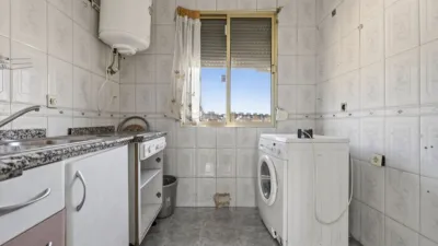 Apartment on C. Paulo Orosio, No. photo 7