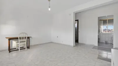 Apartment on C. Paulo Orosio, No. photo 4