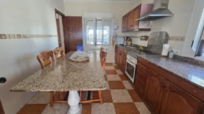 Chalet in 4 Shopping Centre - El Palmeral photo 24