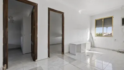Apartment on C. Paulo Orosio, No. photo 5