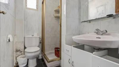 Apartment on C. Paulo Orosio, No. photo 10