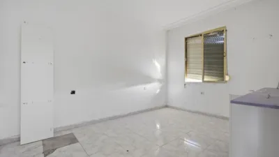 Apartment on C. Paulo Orosio, No. photo 11