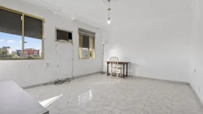 Apartment on C. Paulo Orosio, No. photo 2