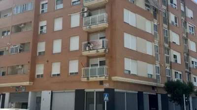 Piso en calle Miguel Chirivella Lucas, 13 photo 2