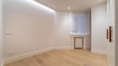 Apartment on Calle de María de Molina, nº > photo 12