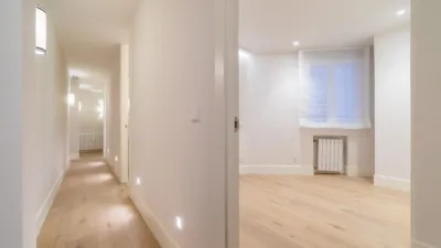 Apartment on Calle de María de Molina, nº > photo 10