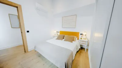 Penthouse at C. de San Bernardo, nº > photo 37