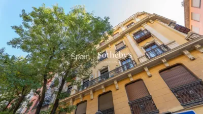 Apartment on Calle de Ayala photo 37