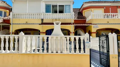 Townhouse in San Luis photo 2