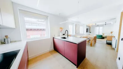 Penthouse at C. de San Bernardo, nº > photo 13