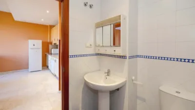 Apartment on Casuarina Street, No. > photo 12