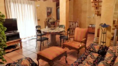 Single-family home on Carrer de Don Alarico López Teruel, no. > photo 10
