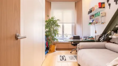 Apartment on Calle de Sagasta, No. > photo 25