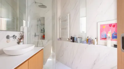 Apartment on Calle de Sagasta, No. > photo 24
