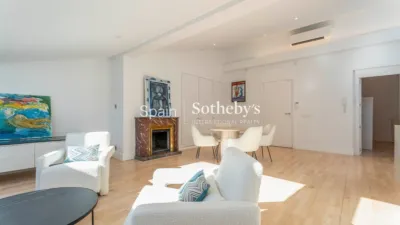 Apartment on Calle del Barquillo photo 3